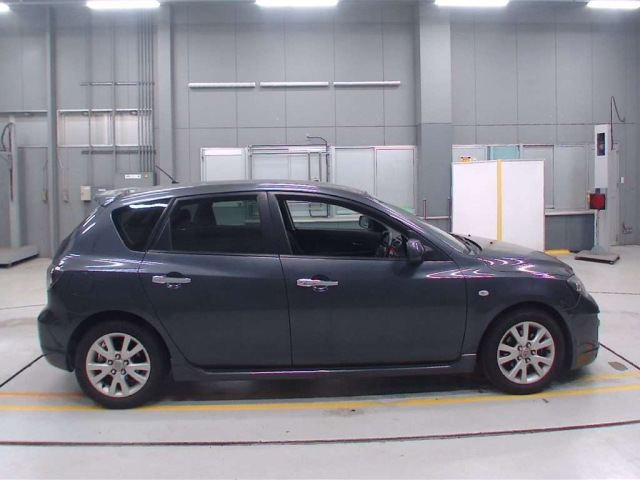 MAZDA AXELA 2008