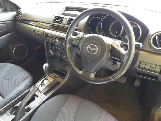 MAZDA AXELA 2008