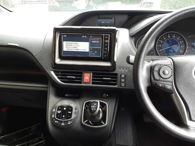TOYOTA NOAH 2020