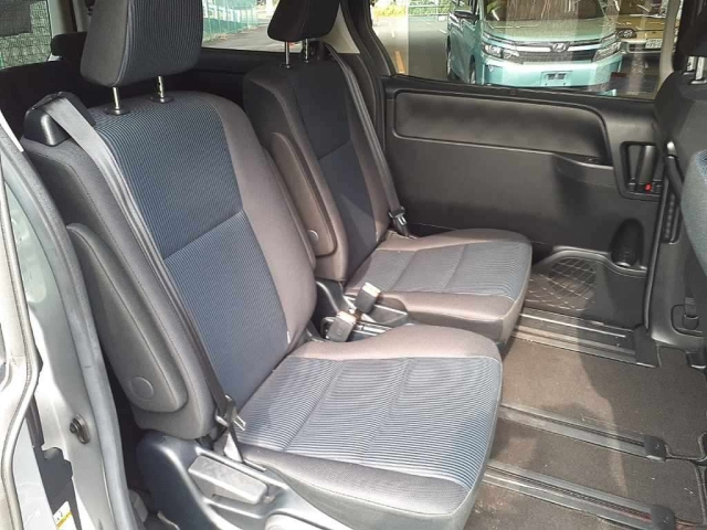 TOYOTA NOAH 2020