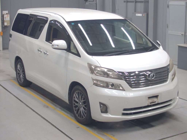 TOYOTA VELLFIRE 2008