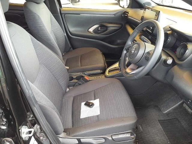 TOYOTA YARIS 2020