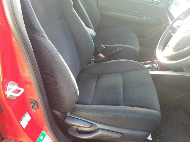 TOYOTA COROLLA FIELDER 2016