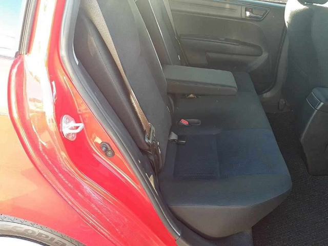 TOYOTA COROLLA FIELDER 2016
