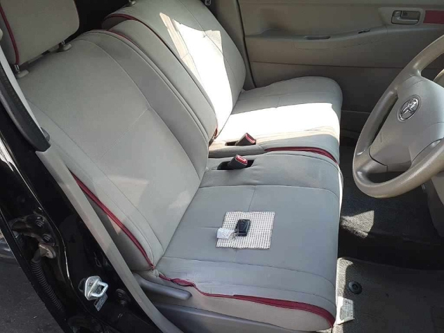 TOYOTA PIXIS SPACE 2012