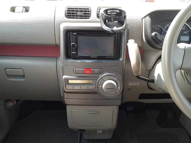 TOYOTA PIXIS SPACE 2012
