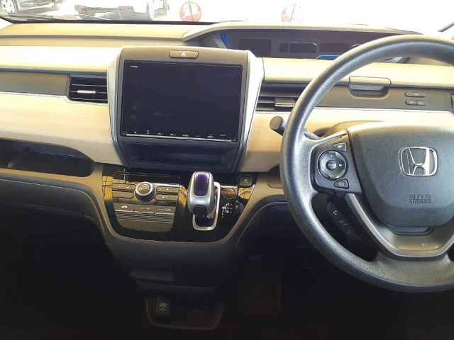 HONDA FREED 2019