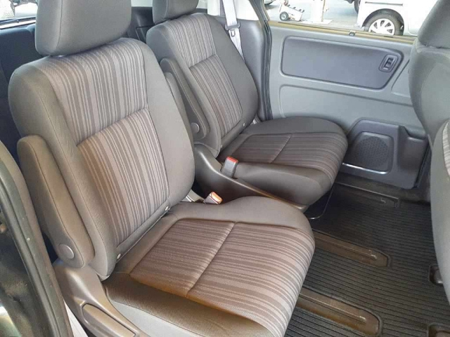 HONDA FREED 2019