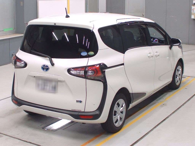 TOYOTA SIENTA 2021