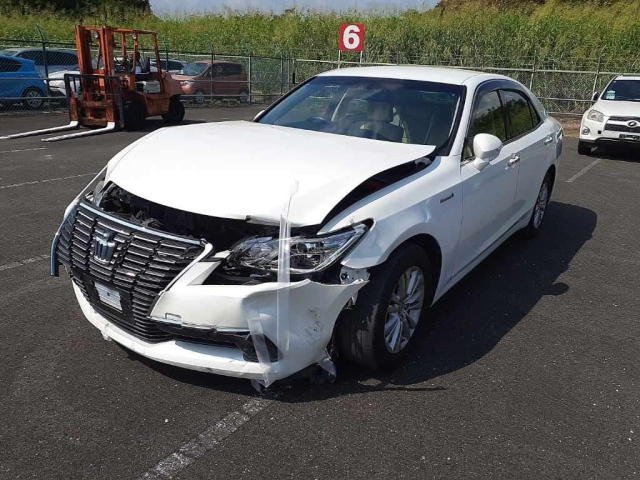 TOYOTA CROWN 2015
