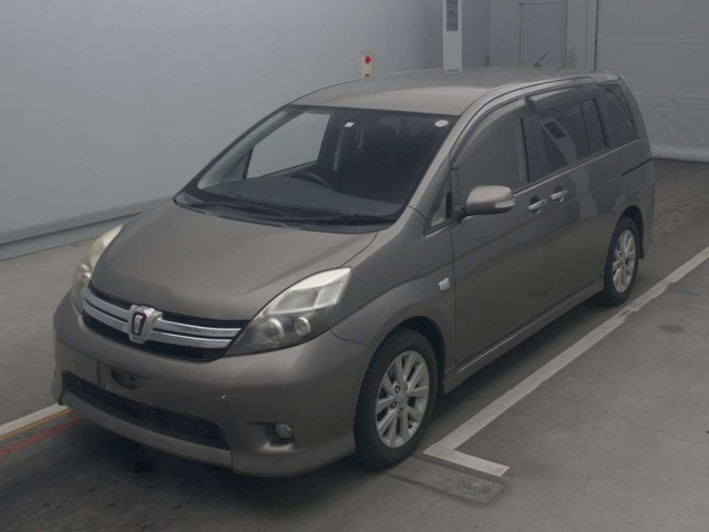TOYOTA ISIS 2012