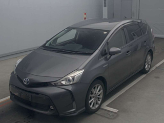 TOYOTA PRIUS ALPHA 2015