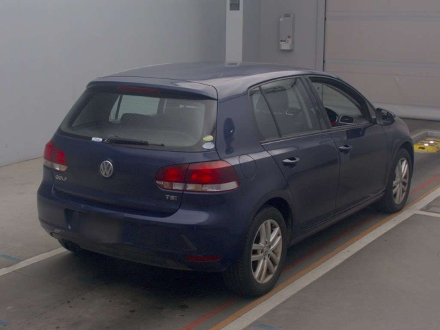 VOLKSWAGEN GOLF 2012