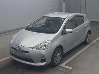 TOYOTA AQUA 2014