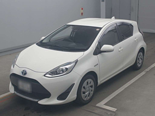 TOYOTA AQUA 2020