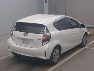 TOYOTA AQUA 2020