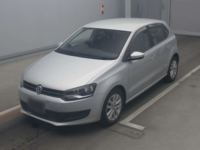 VOLKSWAGEN POLO 2010