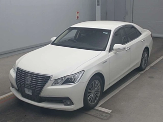 TOYOTA CROWN 2013