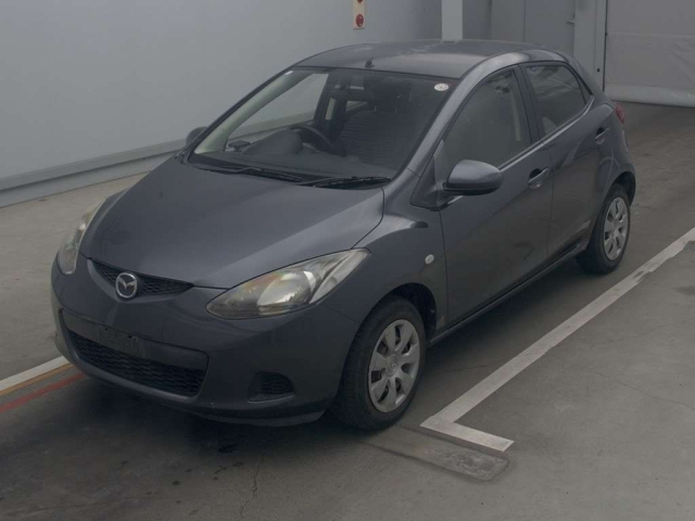 MAZDA DEMIO 2010