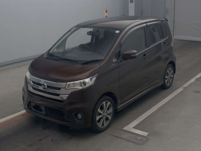 NISSAN DAYZ 2014