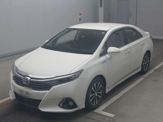 TOYOTA SAI 2015