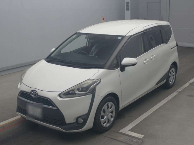 TOYOTA SIENTA 2015