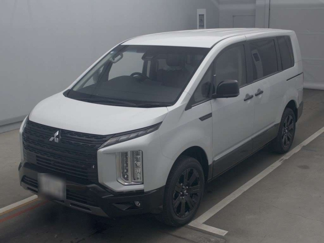 MITSUBISHI DELICA D5 2025