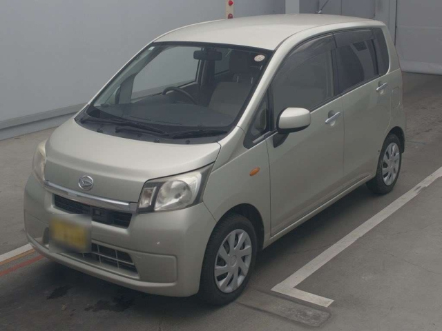 DAIHATSU MOVE 2013