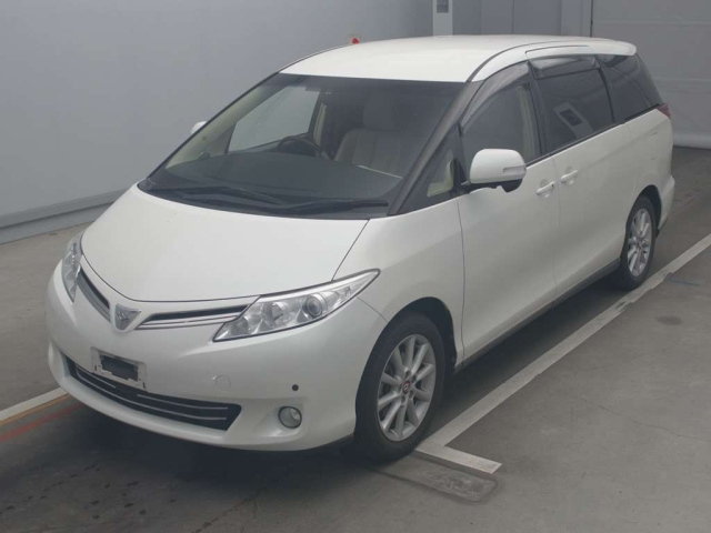 TOYOTA ESTIMA 2013