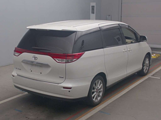 TOYOTA ESTIMA 2013