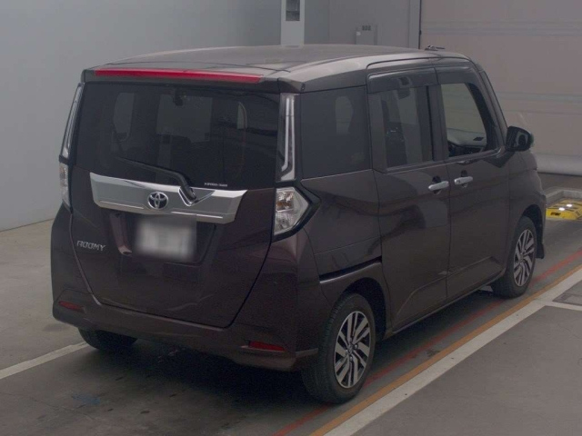 TOYOTA ROOMY 2021