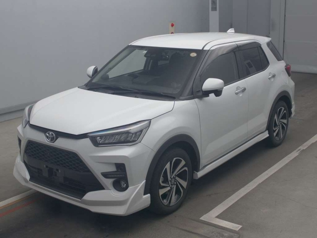 TOYOTA RAIZE 2021