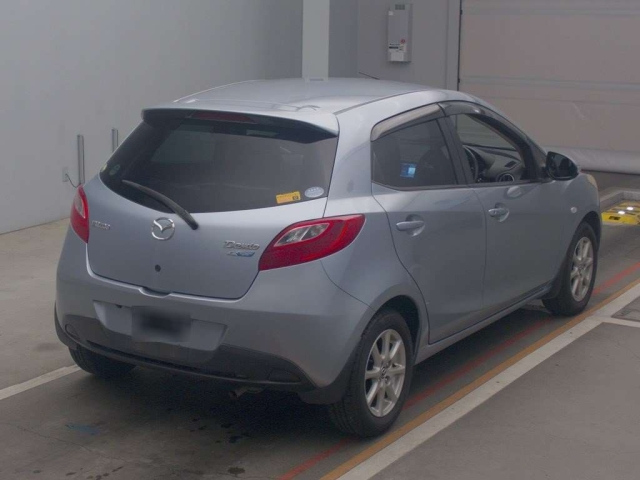 MAZDA DEMIO 2013