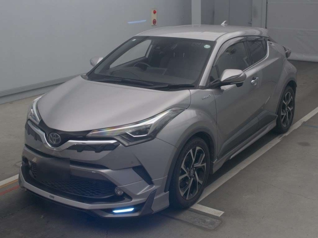 TOYOTA C-HR 2017