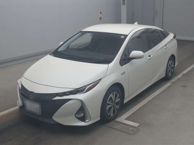 TOYOTA PRIUS PHV 2017