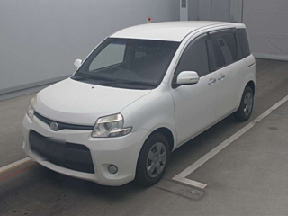 TOYOTA SIENTA 2013