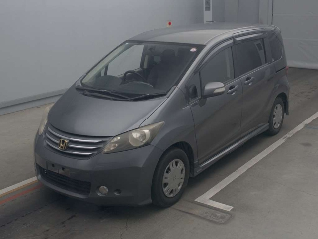 HONDA FREED 2008