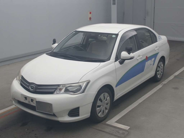 TOYOTA COROLLA AXIO 2015