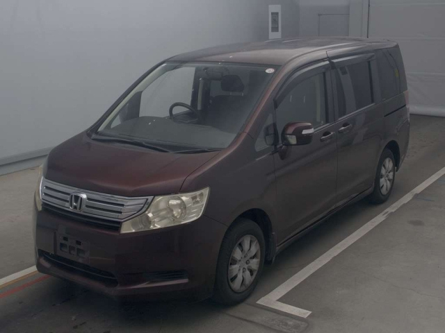 HONDA STEP WAGON 2010