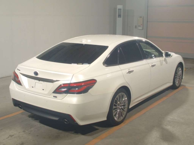 TOYOTA CROWN 2020