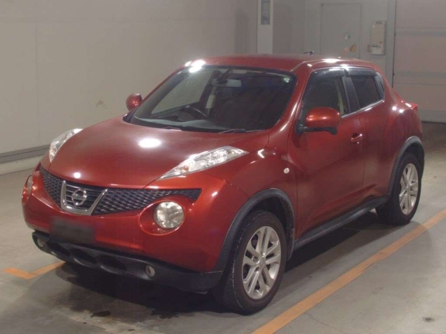 NISSAN JUKE 2013