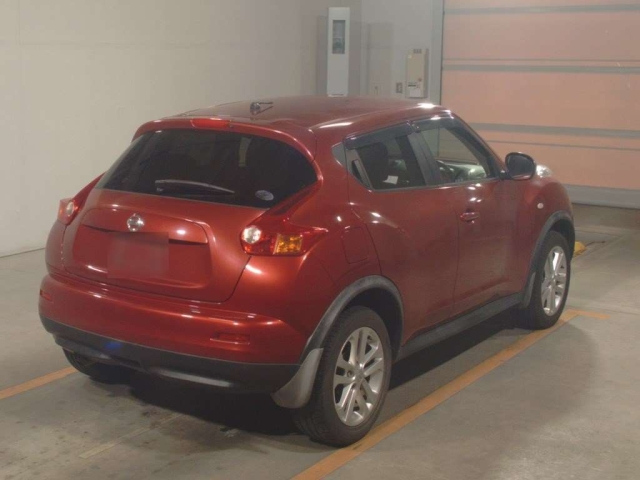 NISSAN JUKE 2013