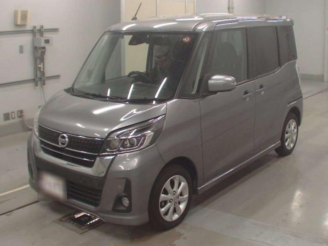 NISSAN DAYZ ROOX 2018