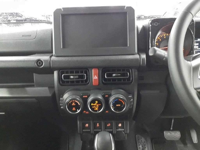 SUZUKI JIMNY 2022
