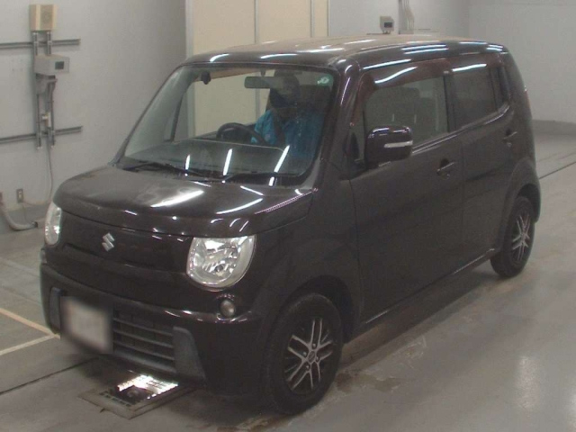 SUZUKI MRWAGON 2011