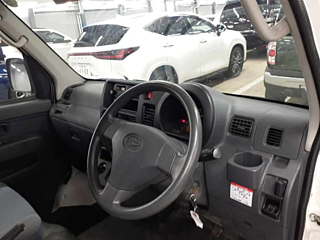 DAIHATSU HIJET VAN 2014