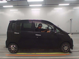 DAIHATSU MOVE 2012