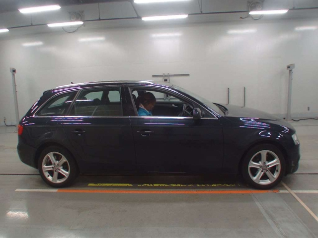 AUDI A4 2014