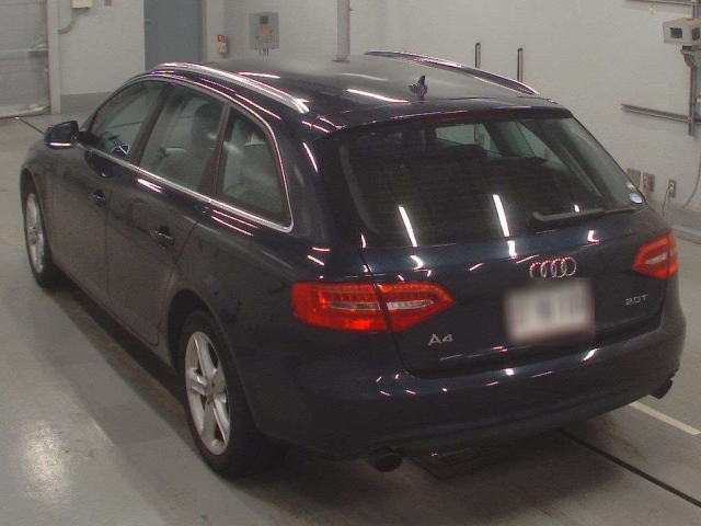 AUDI A4 2014