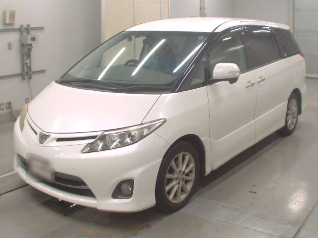 TOYOTA ESTIMA 2010